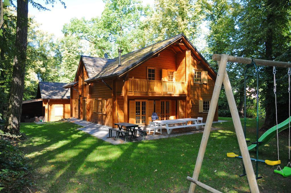 La Grande Ourse Villa Durbuy Exterior photo